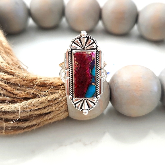 Sharli's Closet Jewelry - NEW Genuine Sterling Silver & Spiny Oyster Ring
